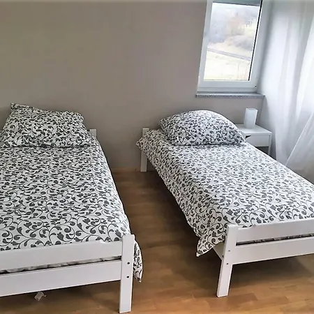 Tolle Grosse Mit Kamin Und Terrasse * 바인슈타트