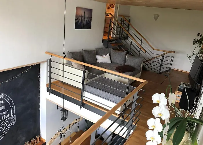 아파트 Tolle Grosse Mit Kamin Und Terrasse 바인슈타트